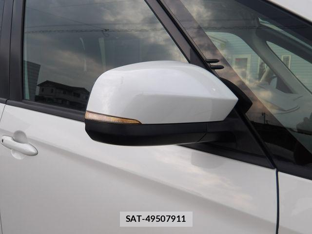 Toyota NOAH 2023-06 8209155-25