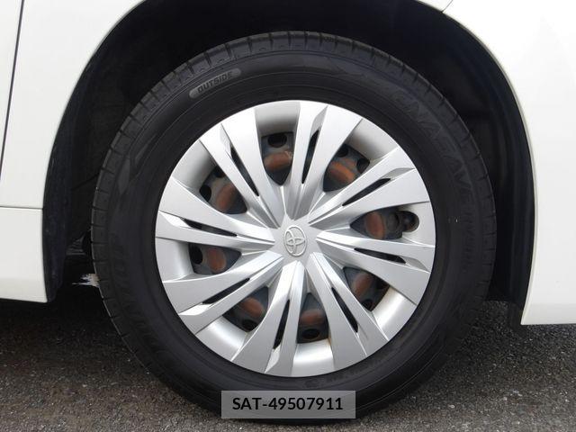Toyota NOAH 2023-06 8209155-26