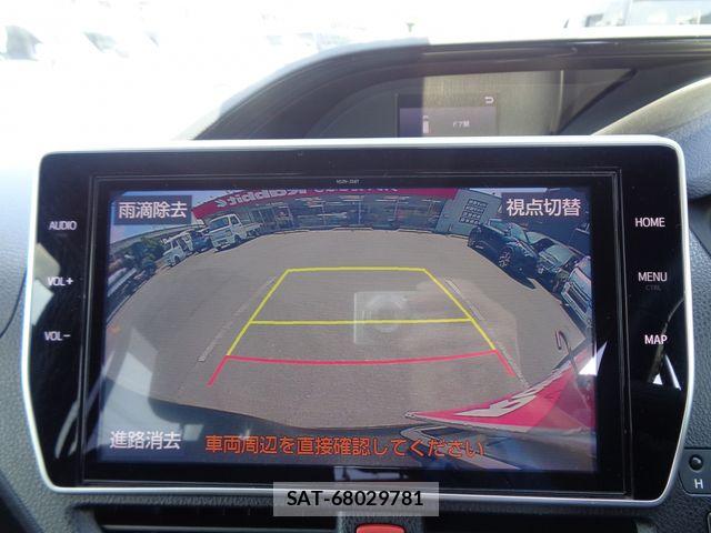 Toyota NOAH 2019-03 8209161-15