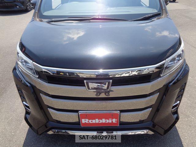 Toyota NOAH 2019-03 8209161-22