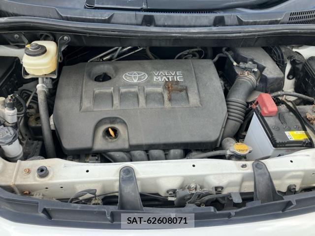 Toyota NOAH 2008-01 8231082-11