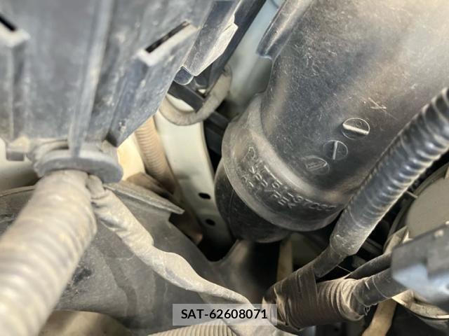 Toyota NOAH 2008-01 8231082-15