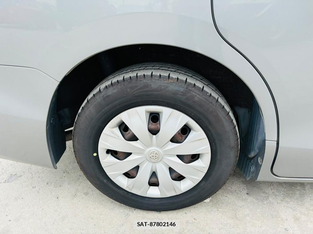 Toyota NOAH 2015-07 8169412-27