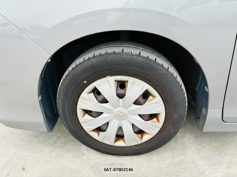Toyota NOAH 2015-07 8169412-29