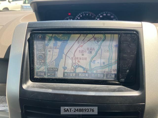 Toyota NOAH 2011-07 8231079-18