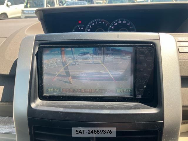 Toyota NOAH 2011-07 8231079-19