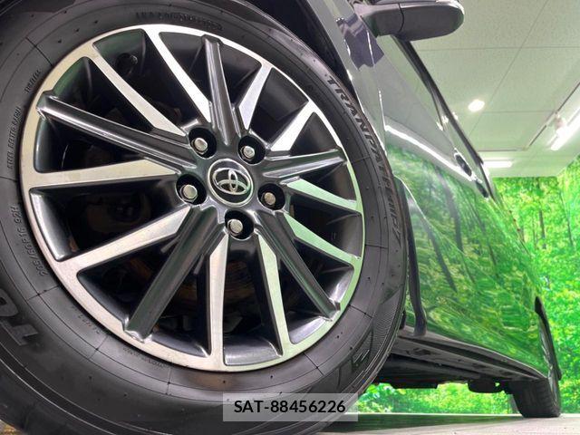 Toyota NOAH 2014-11 8231078-15