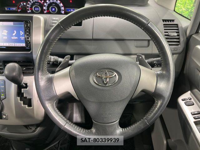Toyota NOAH 2008-06 8231081-10