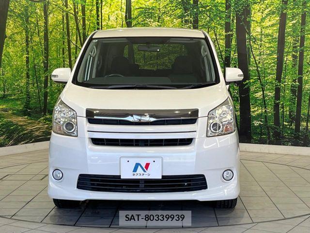 Toyota NOAH 2008-06 8231081-14