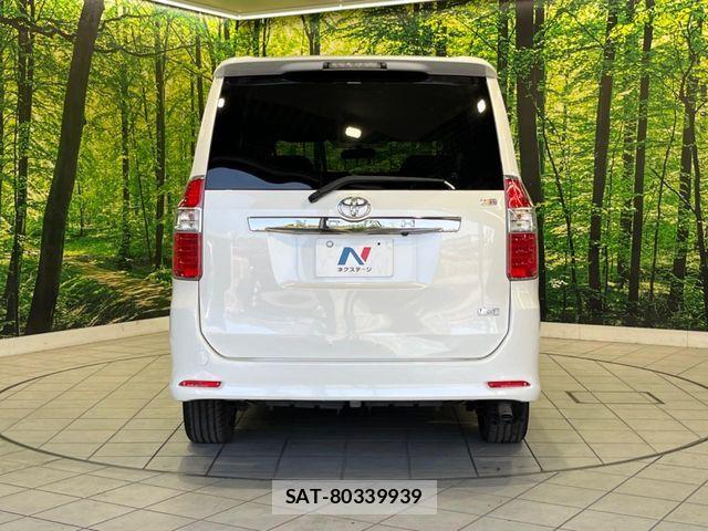 Toyota NOAH 2008-06 8231081-15