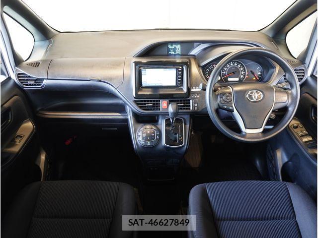 Toyota NOAH 2021-02 8246165-18