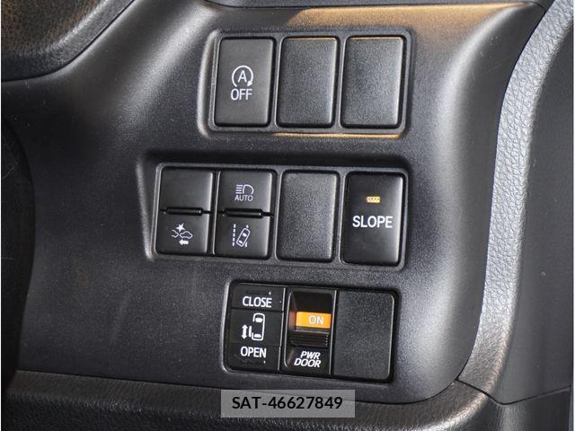 Toyota NOAH 2021-02 8246165-20