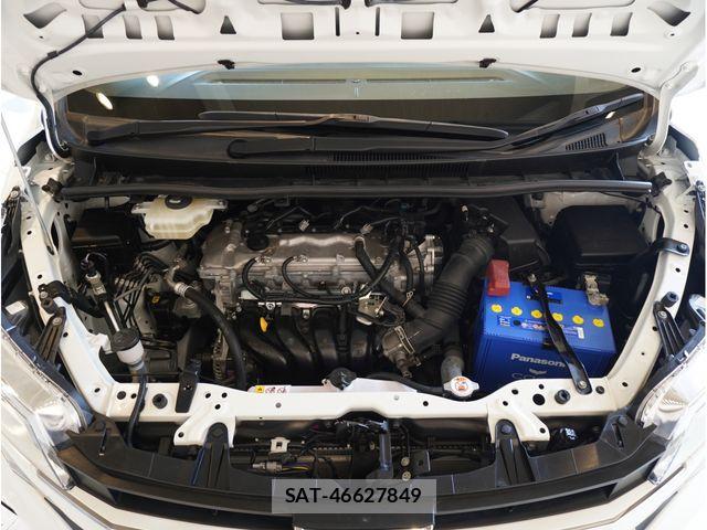 Toyota NOAH 2021-02 8246165-28