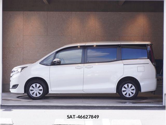 Toyota NOAH 2021-02 8246165-2