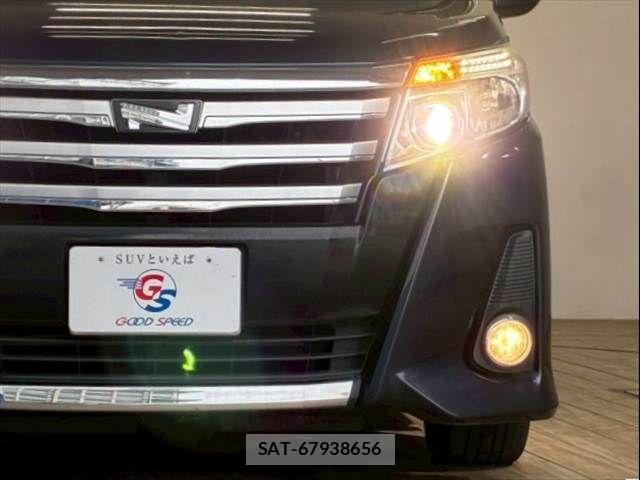Toyota NOAH 2014-03 8246170-17