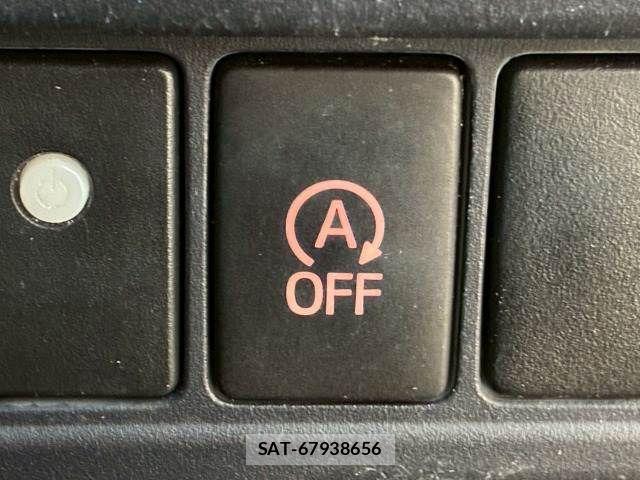 Toyota NOAH 2014-03 8246170-6