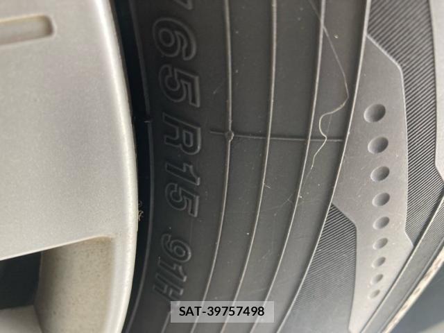 Toyota NOAH 2004-02 8246173-9