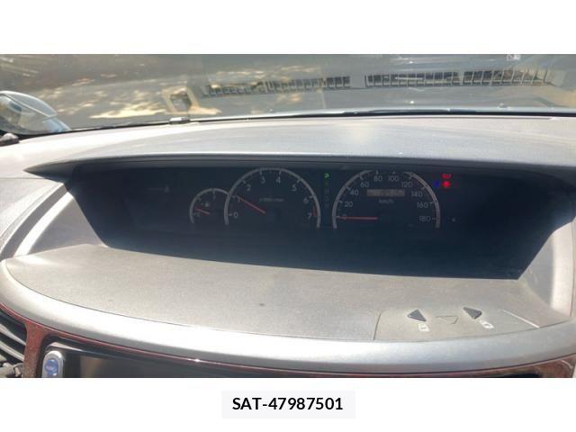 Toyota NOAH 2006-02 8246175-13