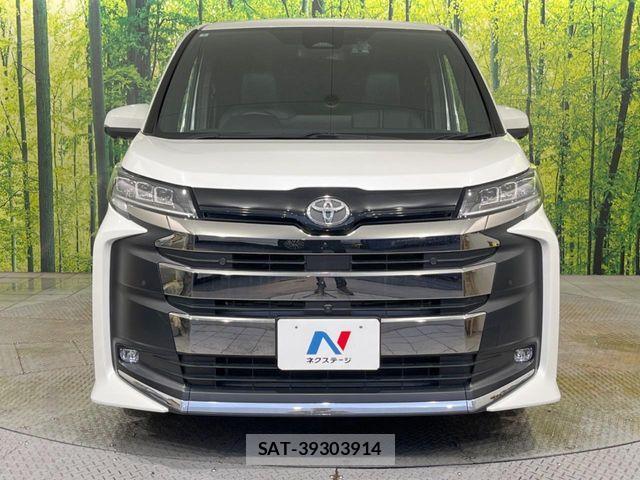 Toyota NOAH 2022-02 8246166-14