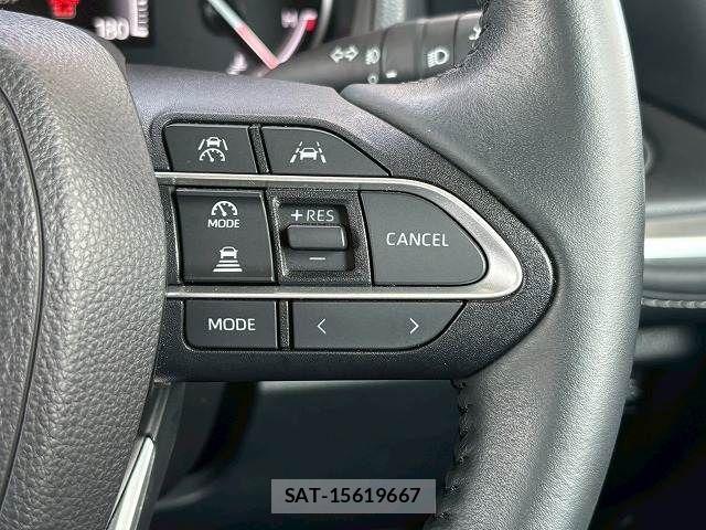 Toyota NOAH 2022-04 8246167-5