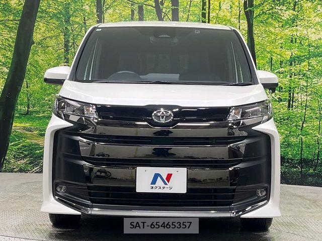 Toyota NOAH 2025-01 8246162-15