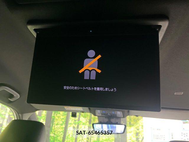 Toyota NOAH 2025-01 8246162-2