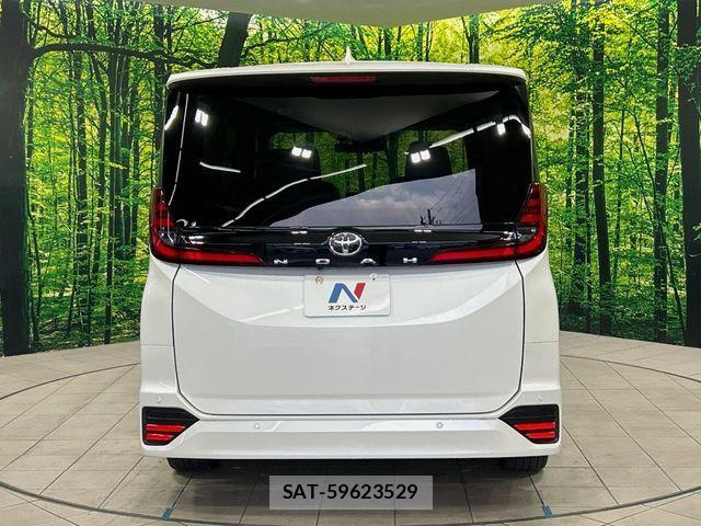 Toyota NOAH 2023-10 8246163-15