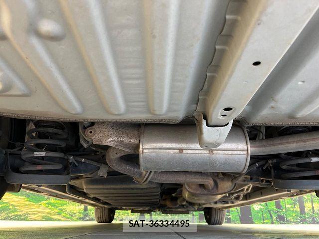 Toyota NOAH 2017-12 8246171-18