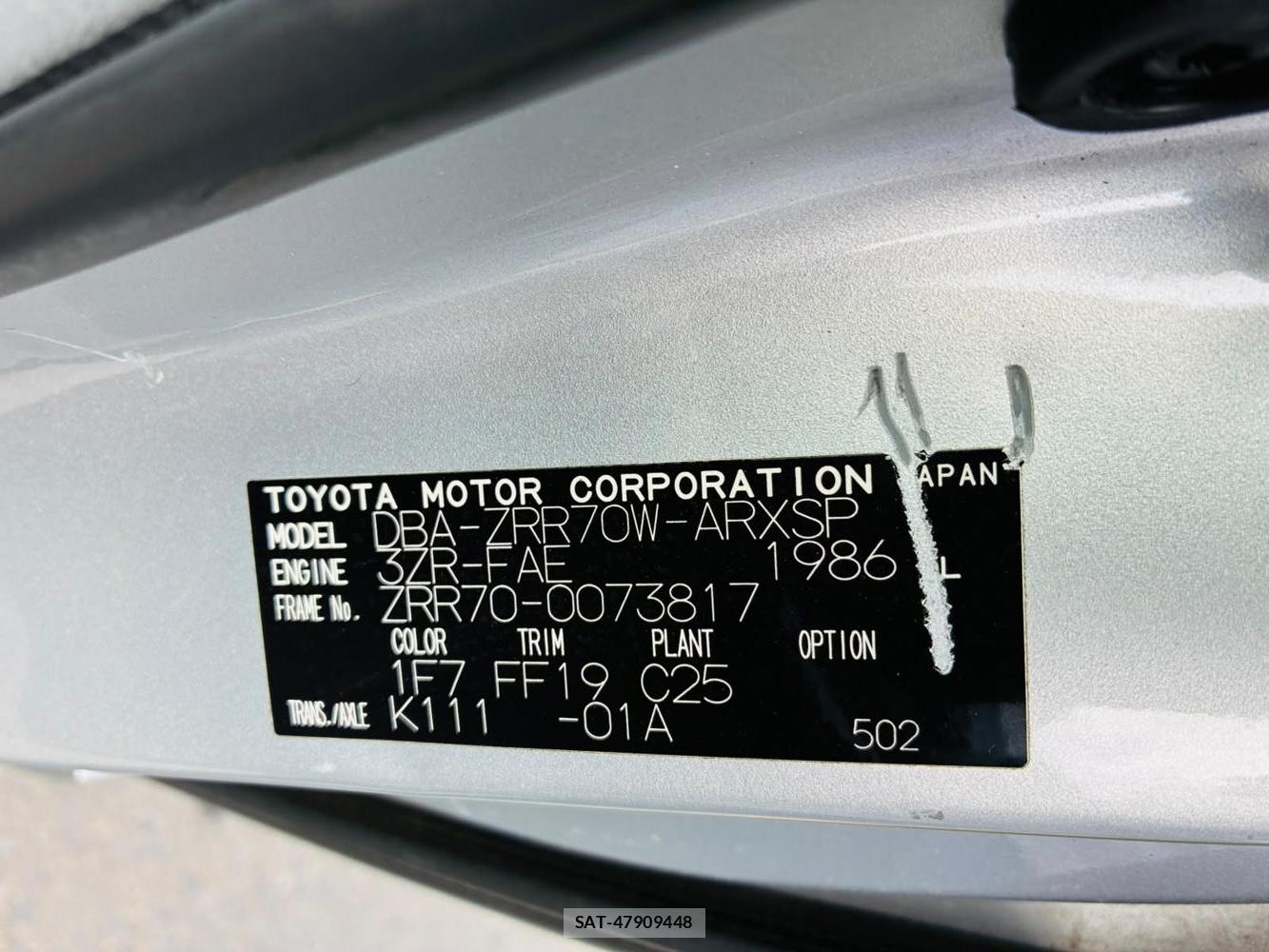 Toyota NOAH 2008-02 8056478-38