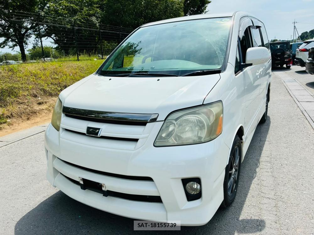 Toyota NOAH 2005-06 8068533-0