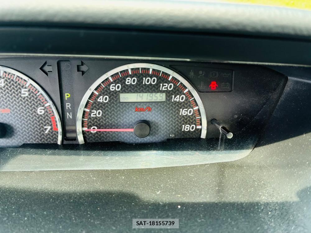 Toyota NOAH 2005-06 8068533-15