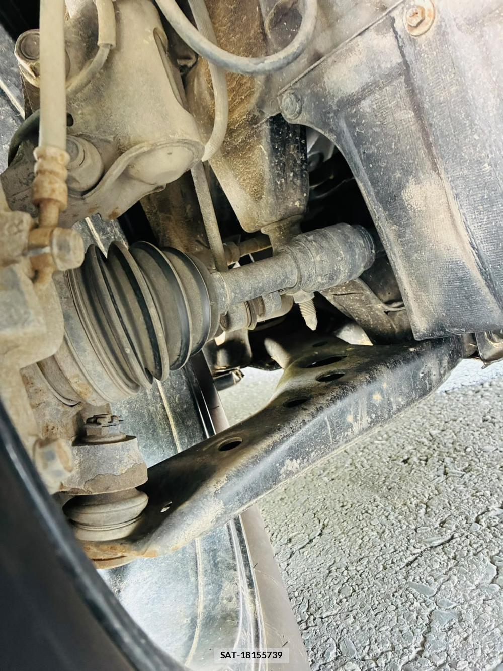 Toyota NOAH 2005-06 8068533-33