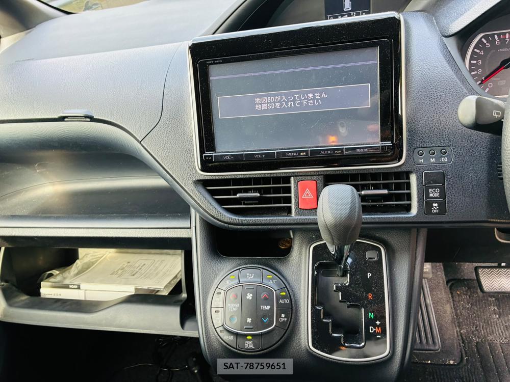 Toyota NOAH 2014-05 8169415-19