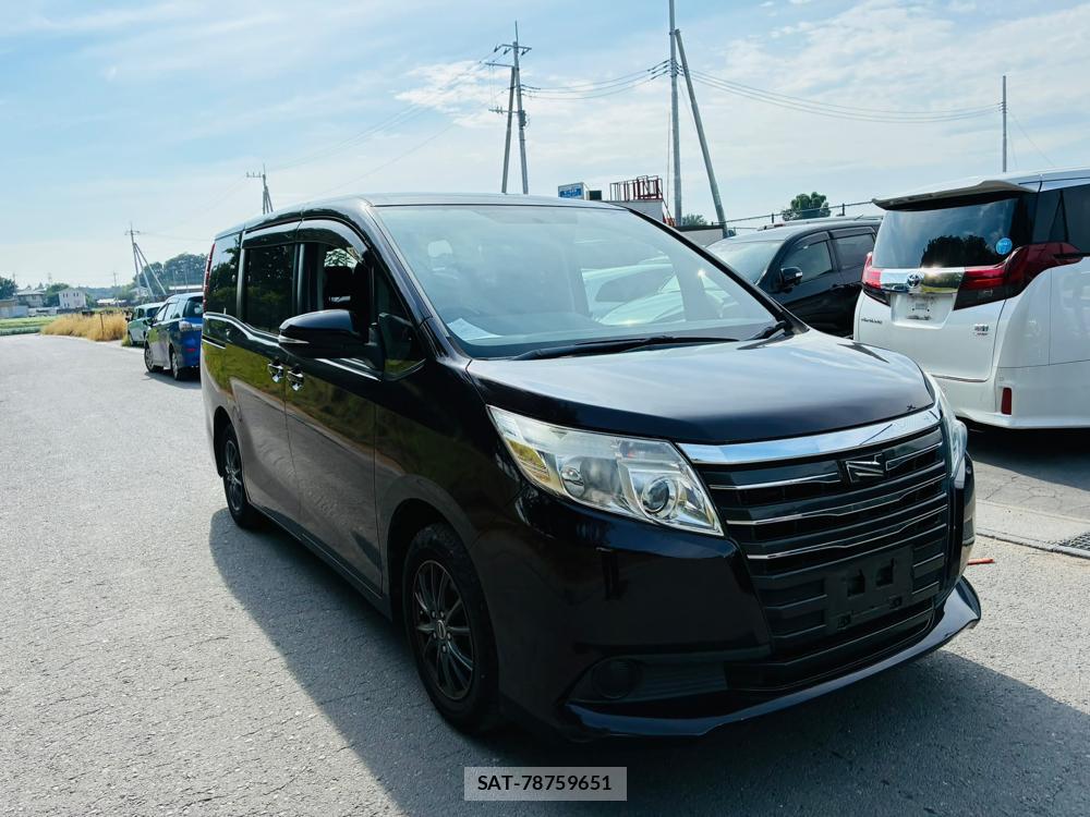 Toyota NOAH 2014-05 8169415-6