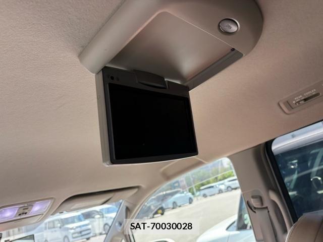 Toyota NOAH 2011-08 8316003-14