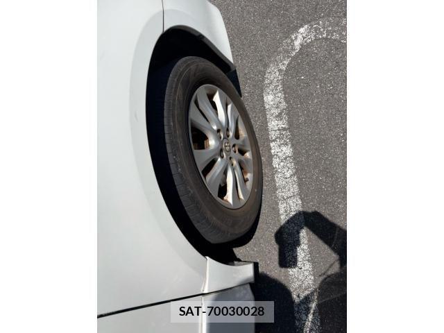 Toyota NOAH 2011-08 8316003-3