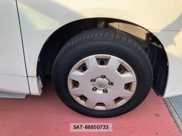 Toyota NOAH 2007-08 8316011-4