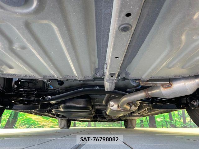 Toyota NOAH 2023-12 8315987-18