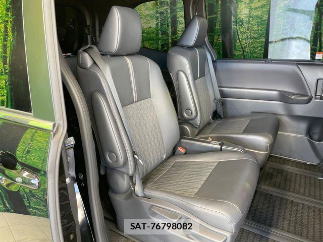Toyota NOAH 2023-12 8315987-7
