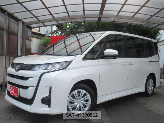 Toyota NOAH 2022-03 8315999-0