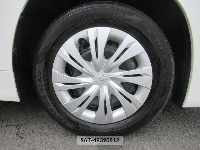 Toyota NOAH 2022-03 8315999-13