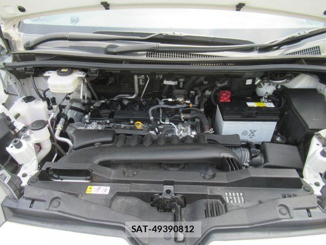 Toyota NOAH 2022-03 8315999-27