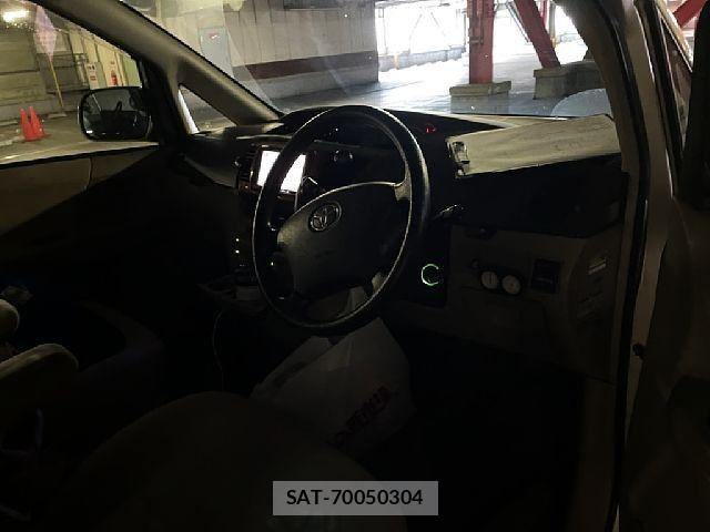 Toyota NOAH 2004-09 8316009-1