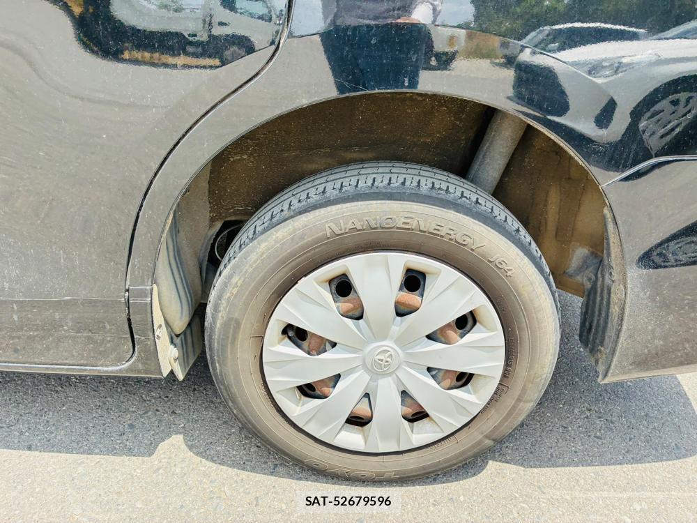 Toyota NOAH 2019-08 8261522-30