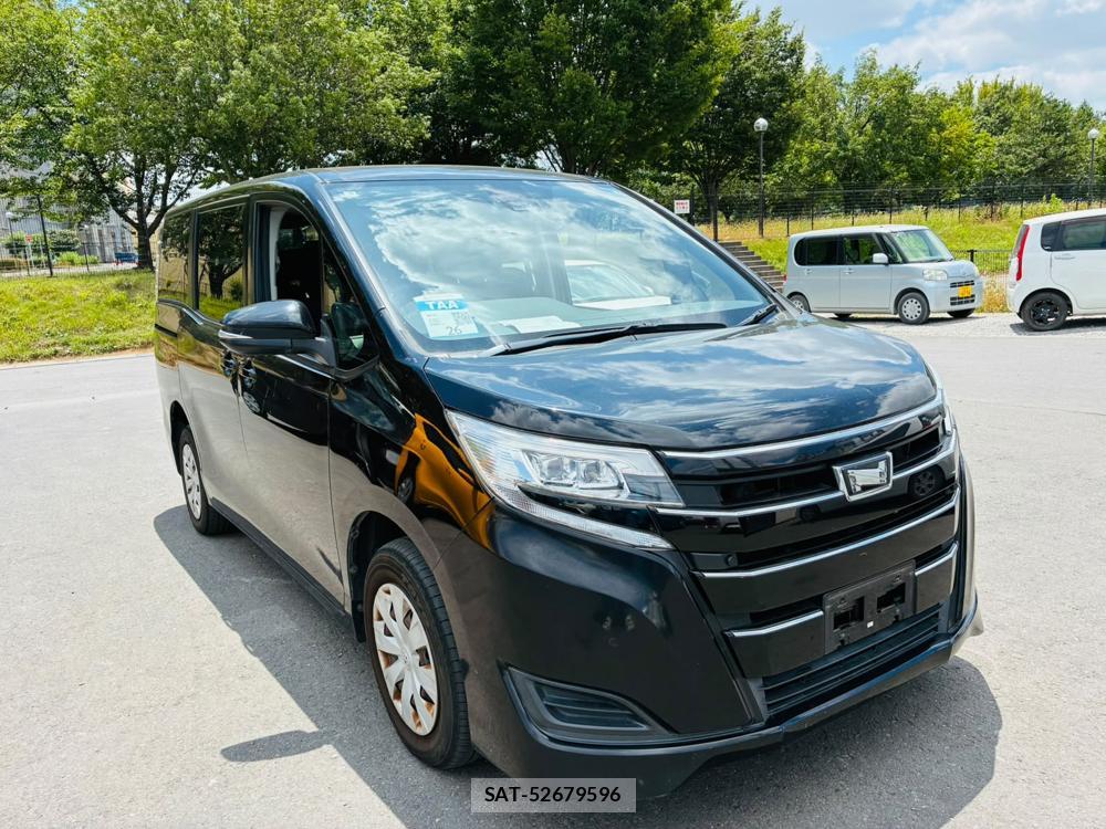 Toyota NOAH 2019-08 8261522-6