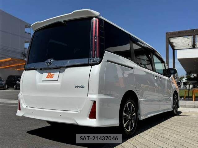 Toyota NOAH 2020-05 8315997-14