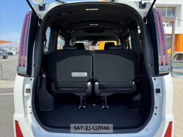 Toyota NOAH 2020-05 8315997-19