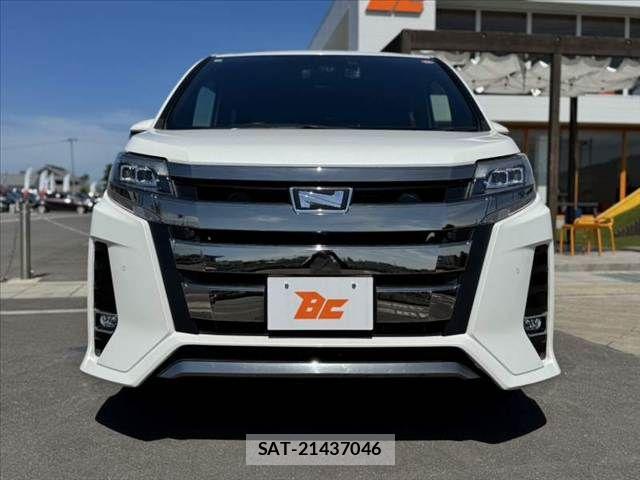 Toyota NOAH 2020-05 8315997-8