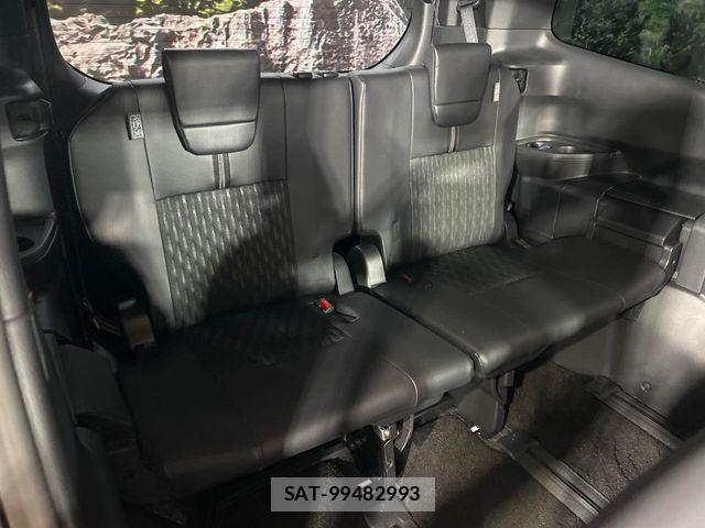 Toyota NOAH 2024-07 8315985-9