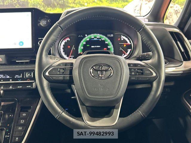 Toyota NOAH 2024-07 8315985-11